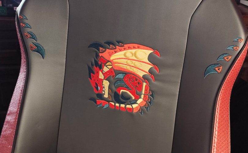 Secretlab TITAN Evo Rathalos Edition – Recensione della poltrona da gaming